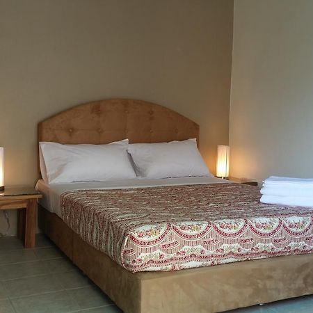 פאטאיה Indogee Apartments מראה חיצוני תמונה